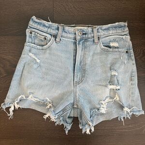 Abercrombie curve love high waisted 4” shorts